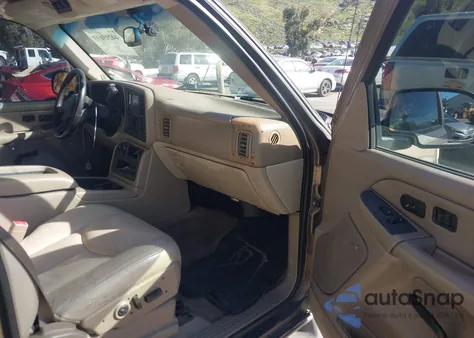 2004 GMC Yukon Xl 1500 Slt из США, поврежденный, VIN 1GKEC16T64J225841